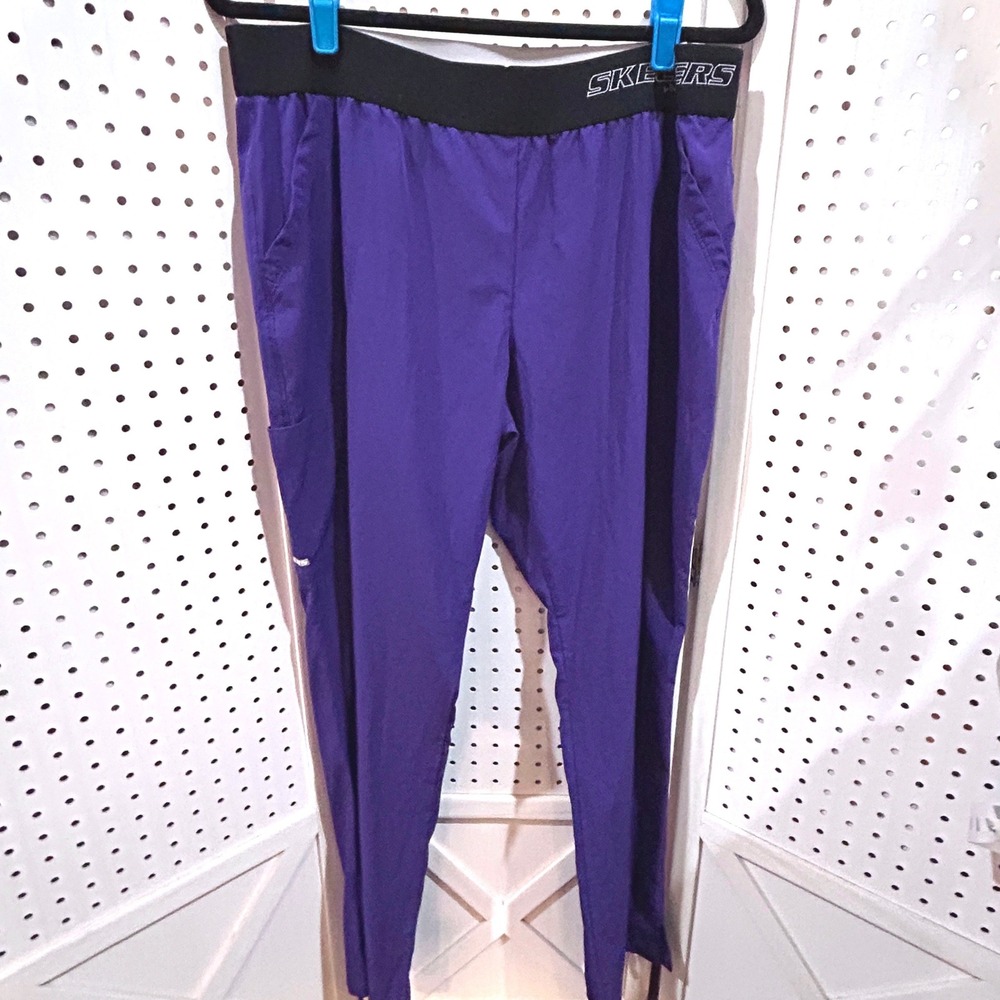 Skechers Scrubs Pants Women's Purple Elastic Waist Relaxed Fit Jogger Style